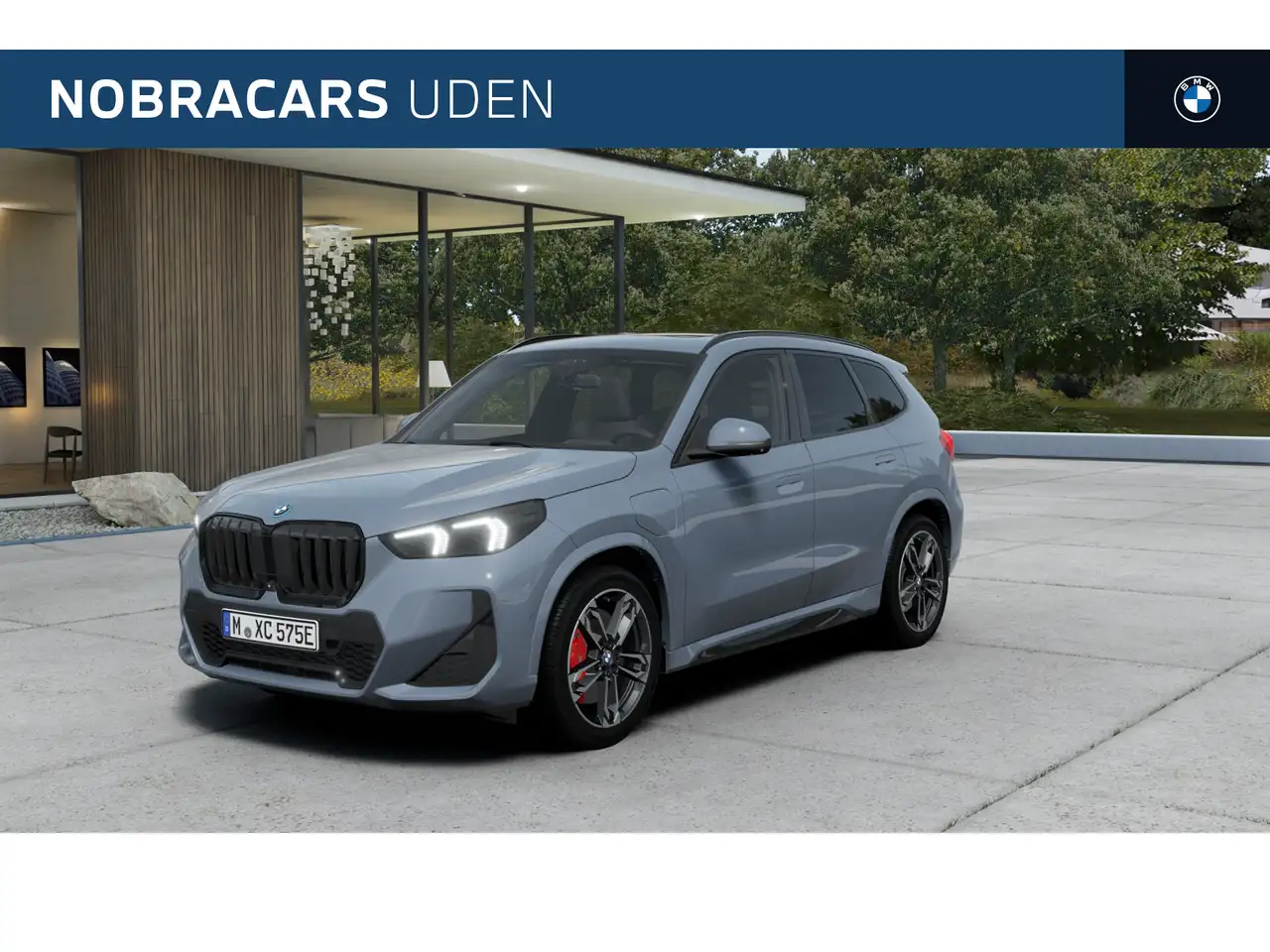 BMW X1 xDrive25e M Sport Automaat / Trekhaak / Panoramada — photo 1 of 10