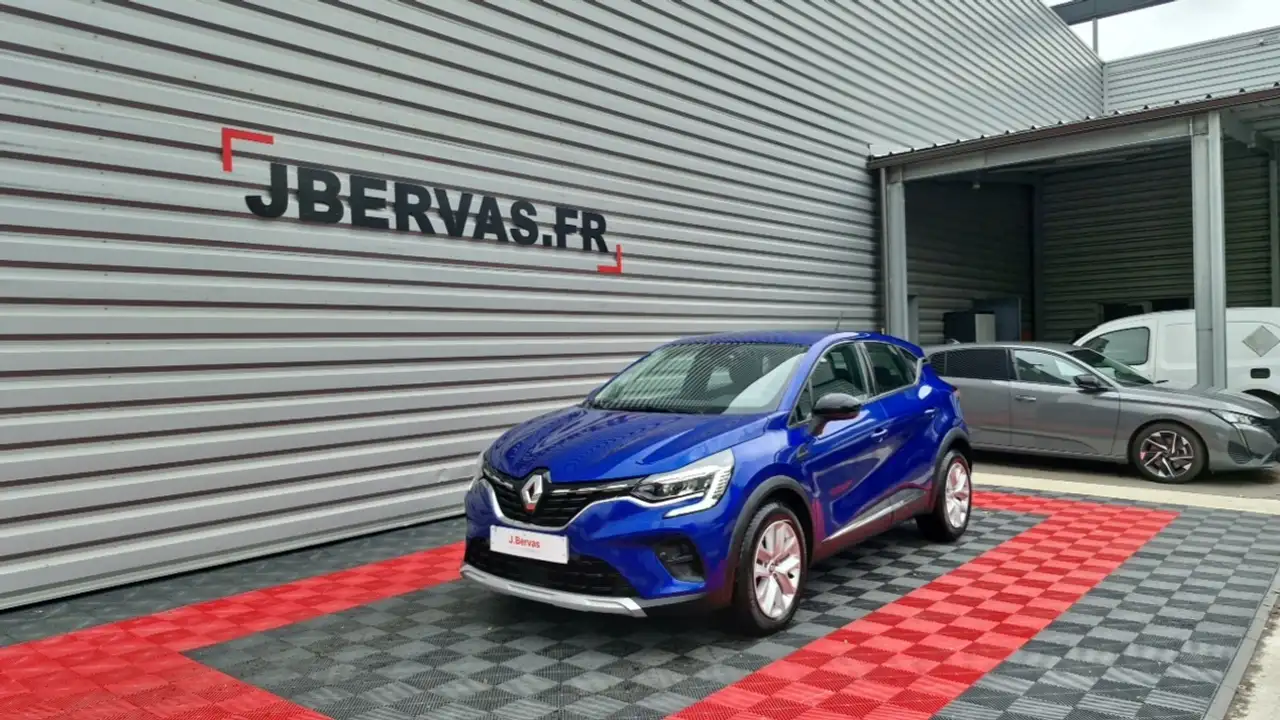 Renault Captur TCE 140 EDC BUSINESS — photo 1 of 30