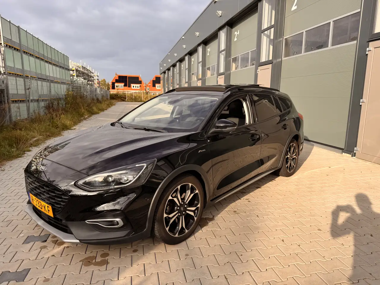 Ford Focus Wagon 1.5 EcoBoost Active Vol Opties ACC, BLIS, Tr — photo 1 of 20
