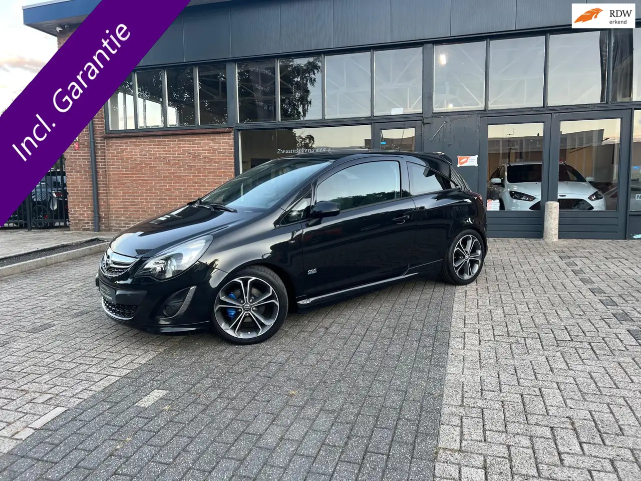 Opel Corsa 1.4 Turbo Start/Stop Color Edition, OPC line — photo 1 of 22