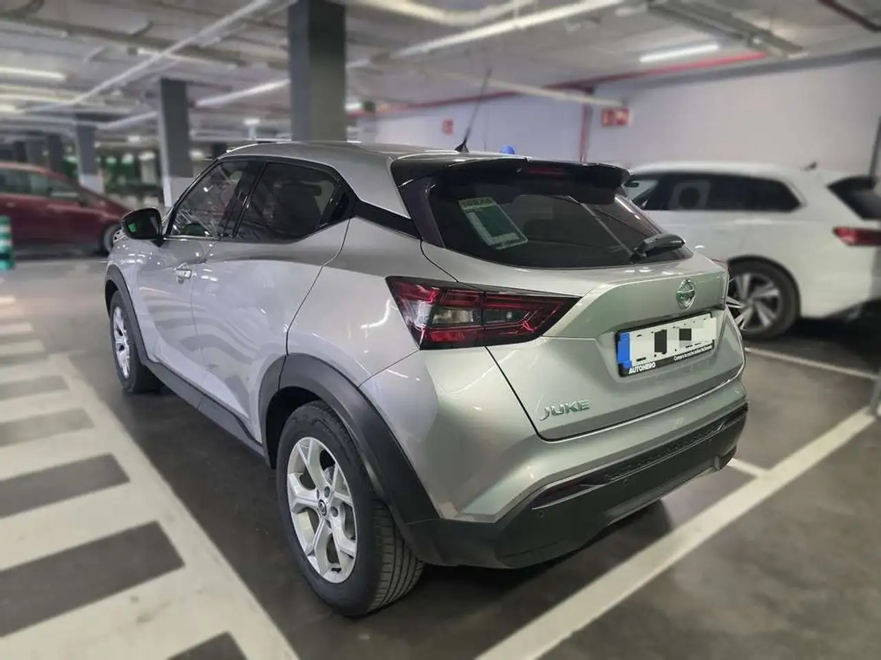 Nissan Juke DIG-T 86 kW (117 CV) 6 M/T N-CONNECTA — photo 1 of 5