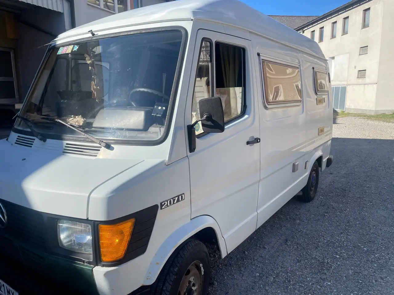 Mercedes-Benz T1 207 D/30 2,65 t — photo 1 of 22