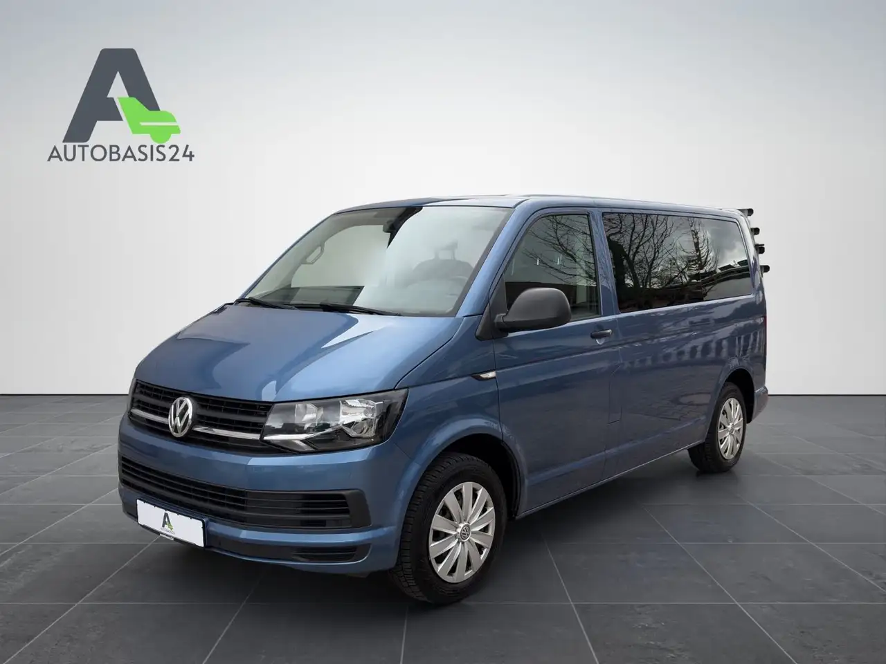 Volkswagen T6 Multivan 2.0 TDI Trendline *AHK*FAHRRADTRÄGER — photo 1 of 19