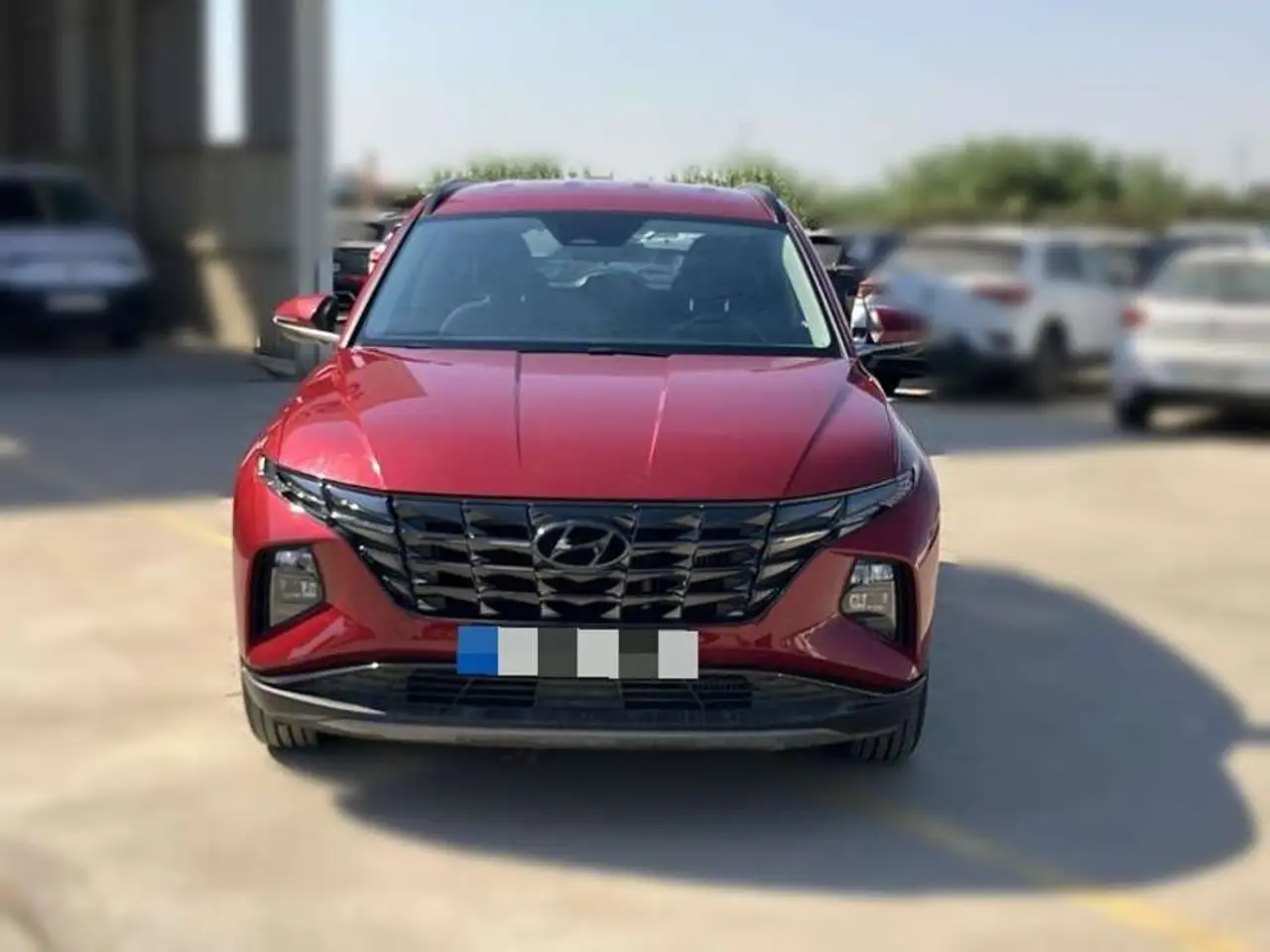 Hyundai TUCSON 1.6 CRDI 100kW 136CV 48V Maxx — photo 1 of 30