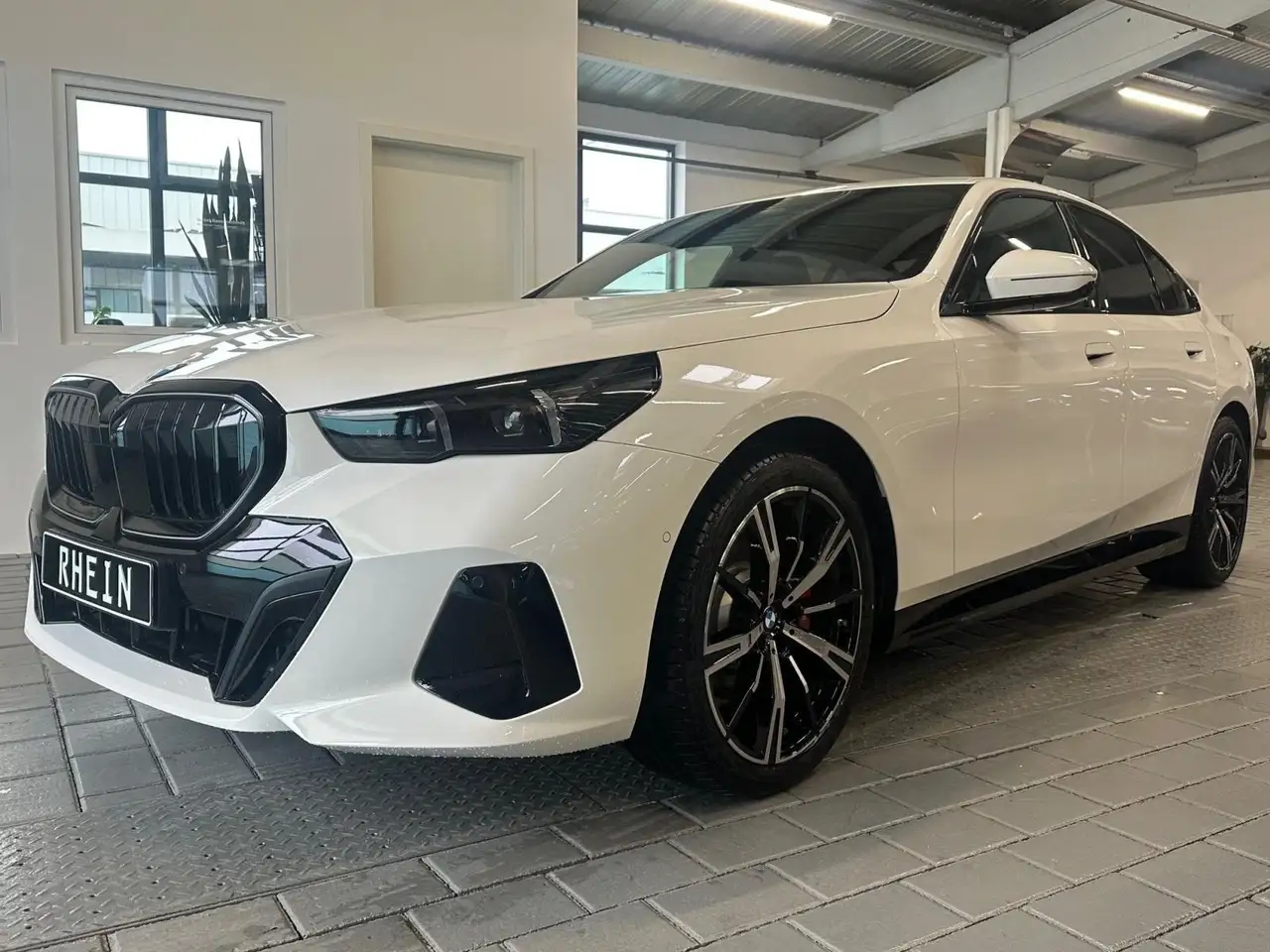 BMW 520 d xDrive Limousine 🔥LAGERWAGENABVERKAUF⚡️sofort Ve — photo 1 of 7