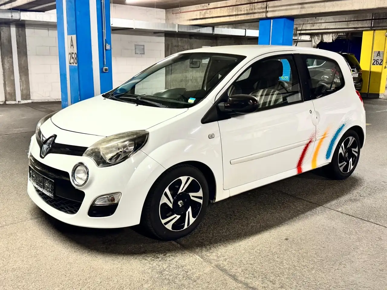 Renault Twingo 1.2 LEV 16V 75 Paris — photo 1 of 12