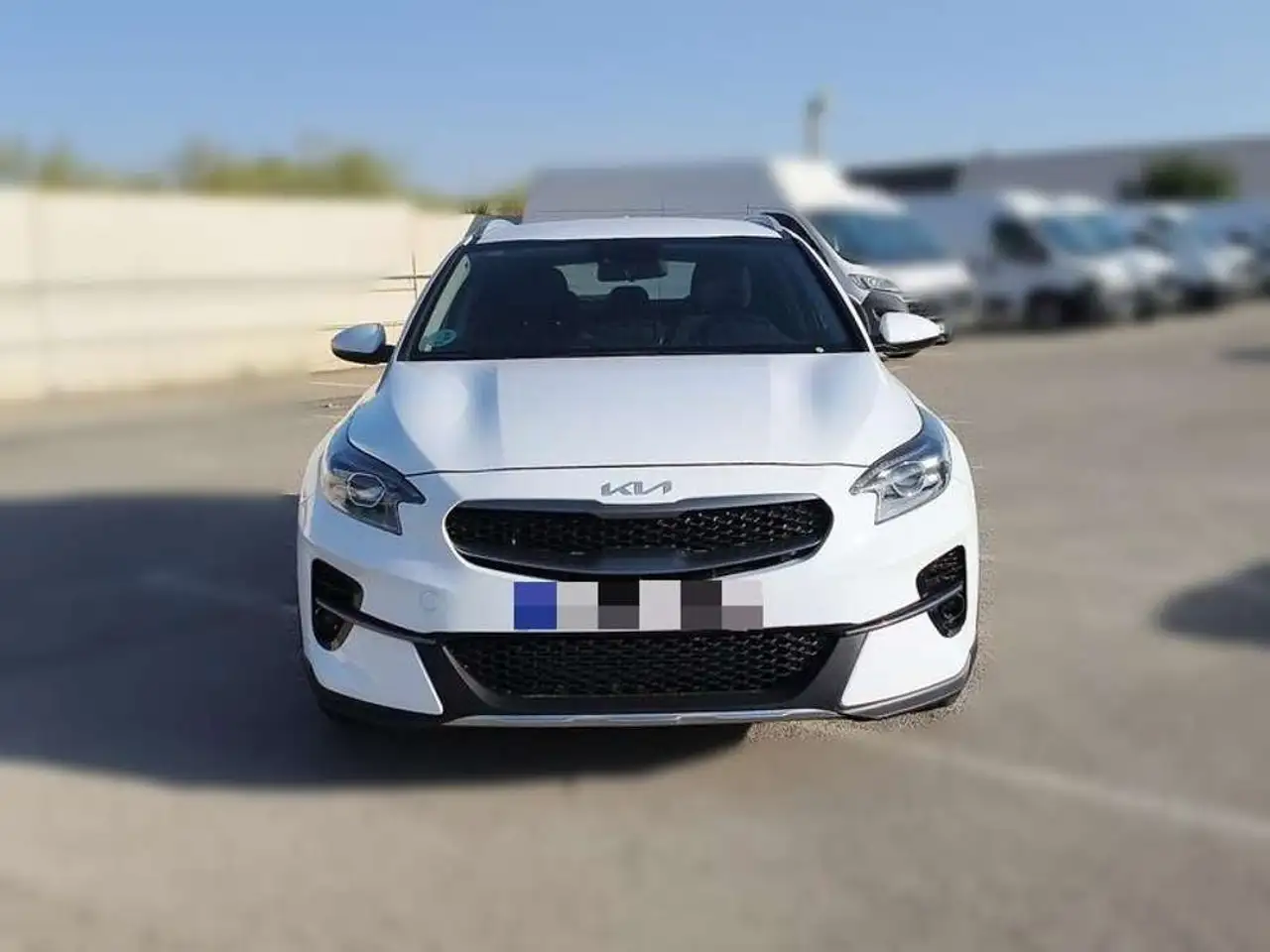 Kia XCeed 1.0 T-GDi Drive — photo 1 of 15