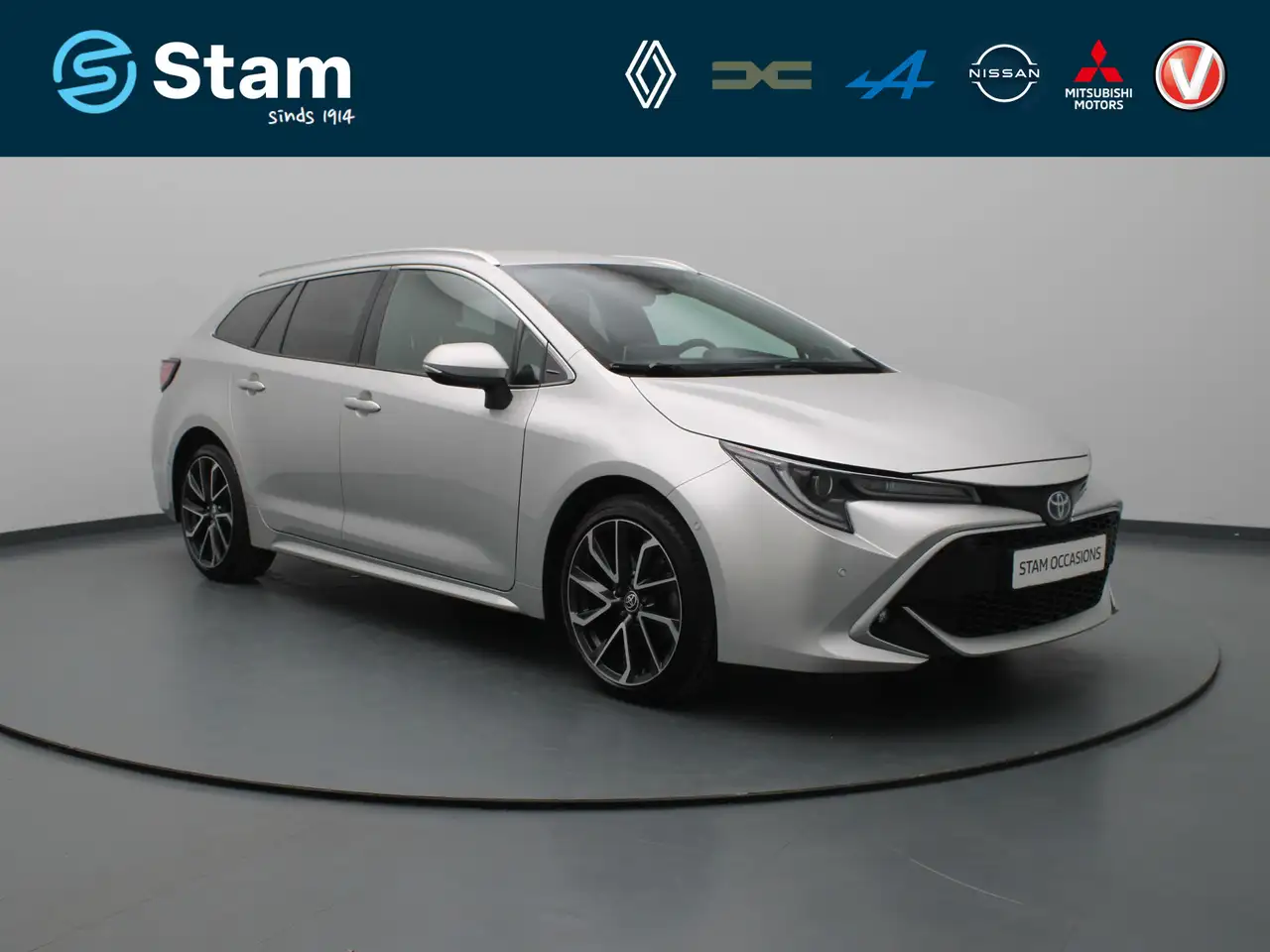 Toyota Corolla Touring Sports 183pk Hybrid Executive Apple Carpla — photo 1 of 40