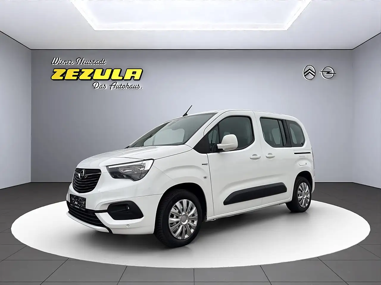 Opel Combo Life 1,5 CDTI BlueInj. L L1H1 Edition S/S — photo 1 of 20