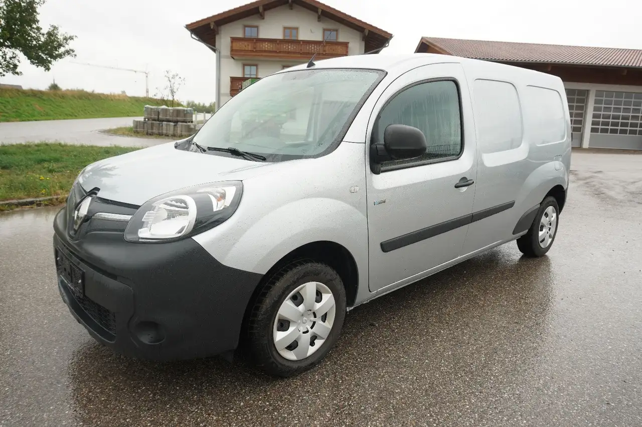 Renault Kangoo Z.E. 33 Maxi Kasten AHK RLink SoH 95% — photo 1 of 15