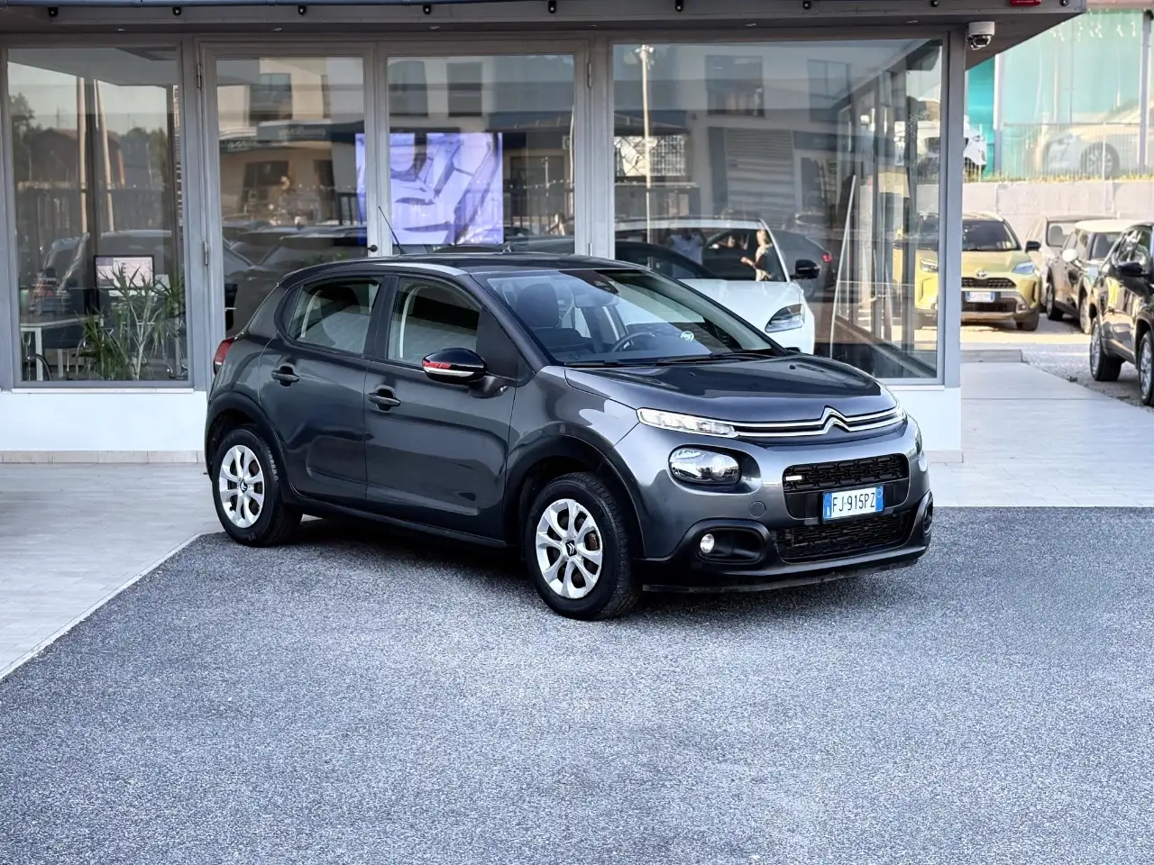 Citroen C3 1.2 Benzina 82CV E6 Neo - 2017 — photo 1 of 11