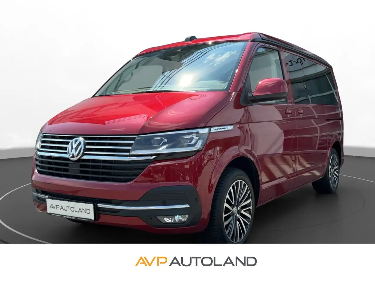 Volkswagen T6.1 California 2.0 TDI DSG Beach Tour — photo 1 of 15