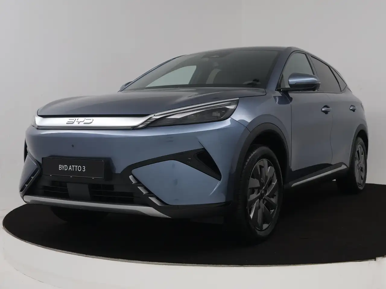 BYD Atto 3 EVO Design 74.8 kWh | Nieuw & Direct uit voorraad — photo 1 of 30