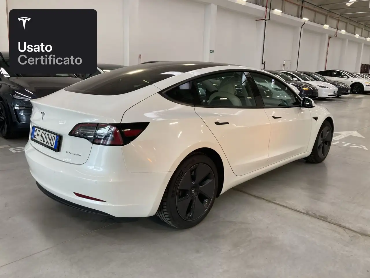2021 Tesla Model 3 Long Range AWD, photograph 7