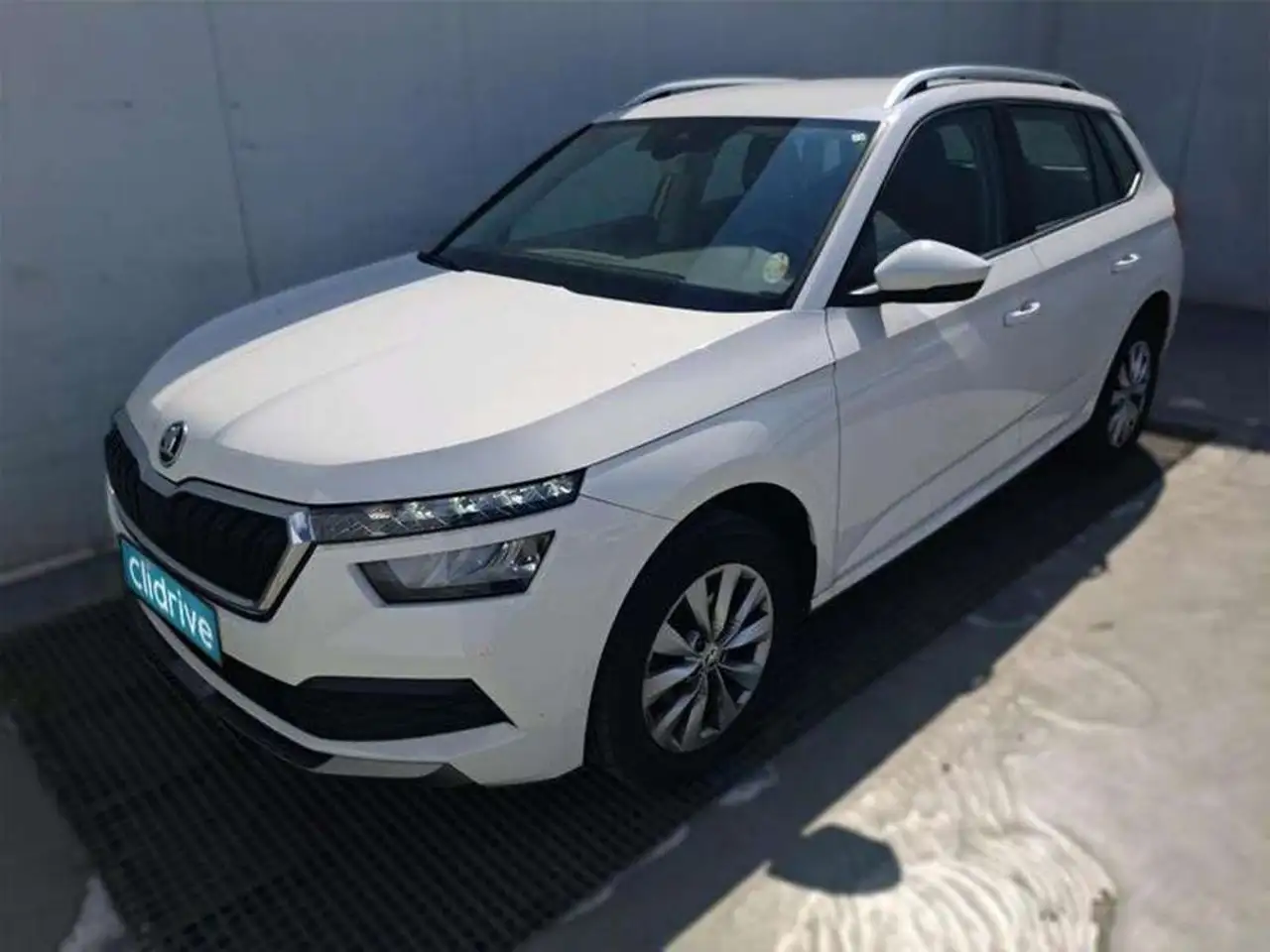 Skoda Kamiq 1.0 TSI Ambition 81kW DSG — photo 1 of 12