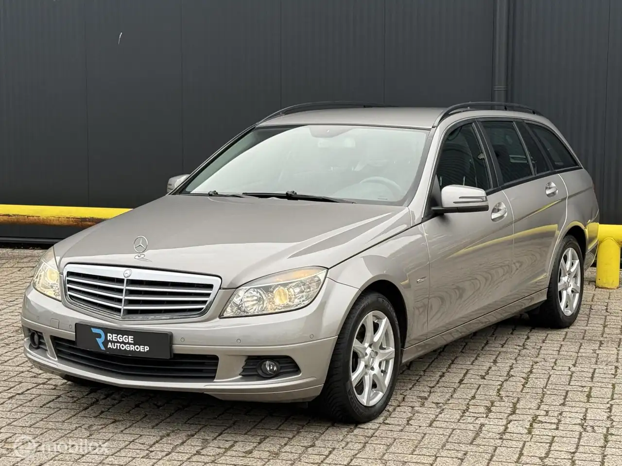 Mercedes-Benz C 180 Estate K BlueEFFICIENCY AUTOMAAT — photo 1 of 23
