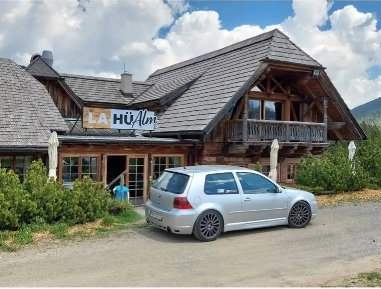 Volkswagen Sonstige Golf 4 R32 — photo 1 of 12