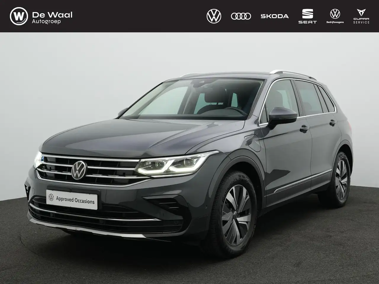 Volkswagen Tiguan 1.4 eHybrid 245pk DSG Elegance | Matrix LED koplam — photo 1 of 37