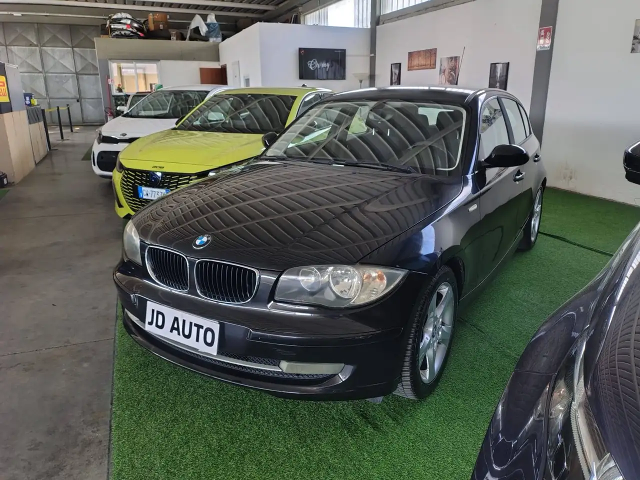 BMW 116 Serie 1 E/81-87 116i 5p Futura — photo 1 of 15