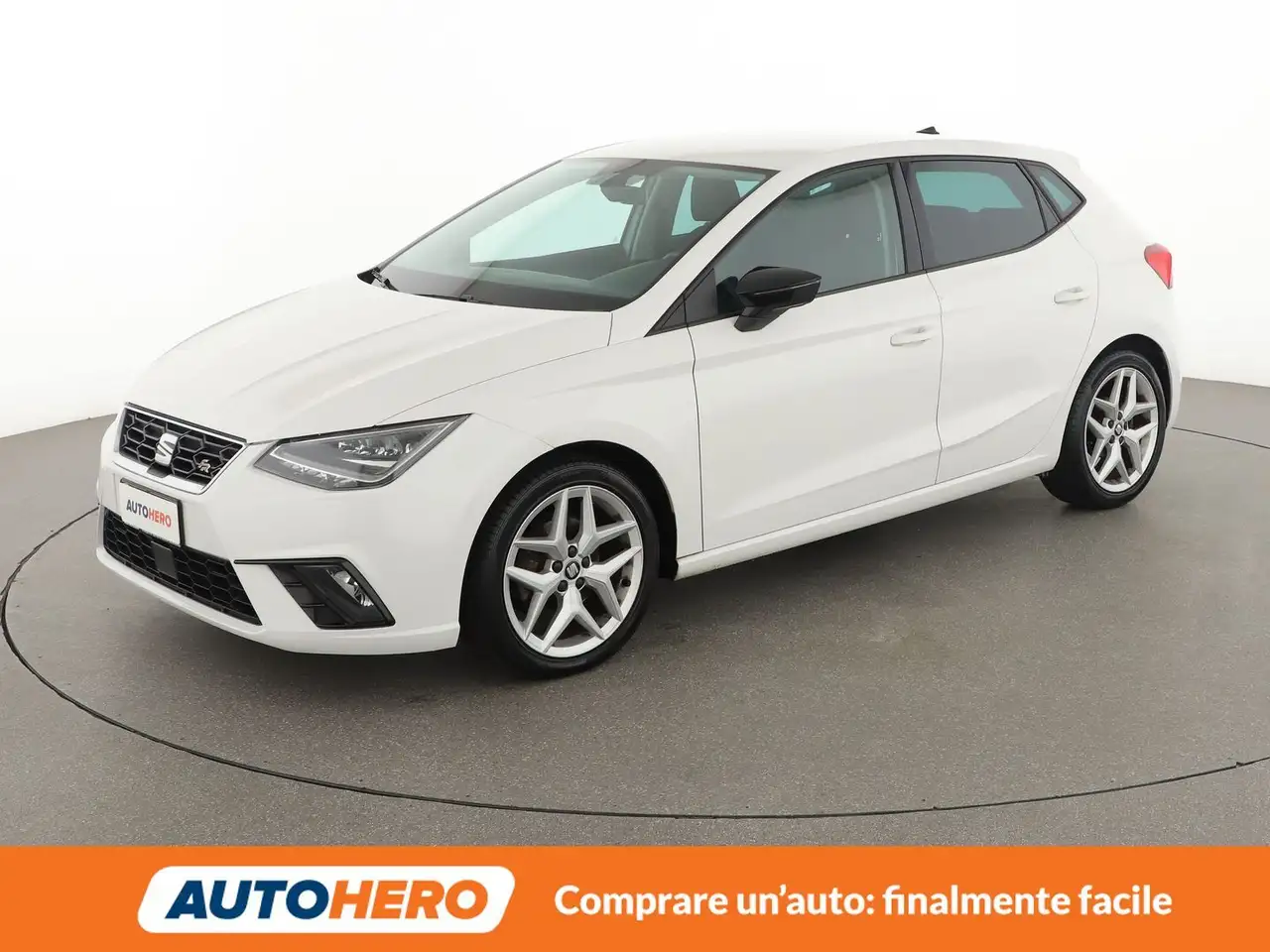 SEAT Ibiza 1.0 TSI FR 115 CV — photo 1 of 15