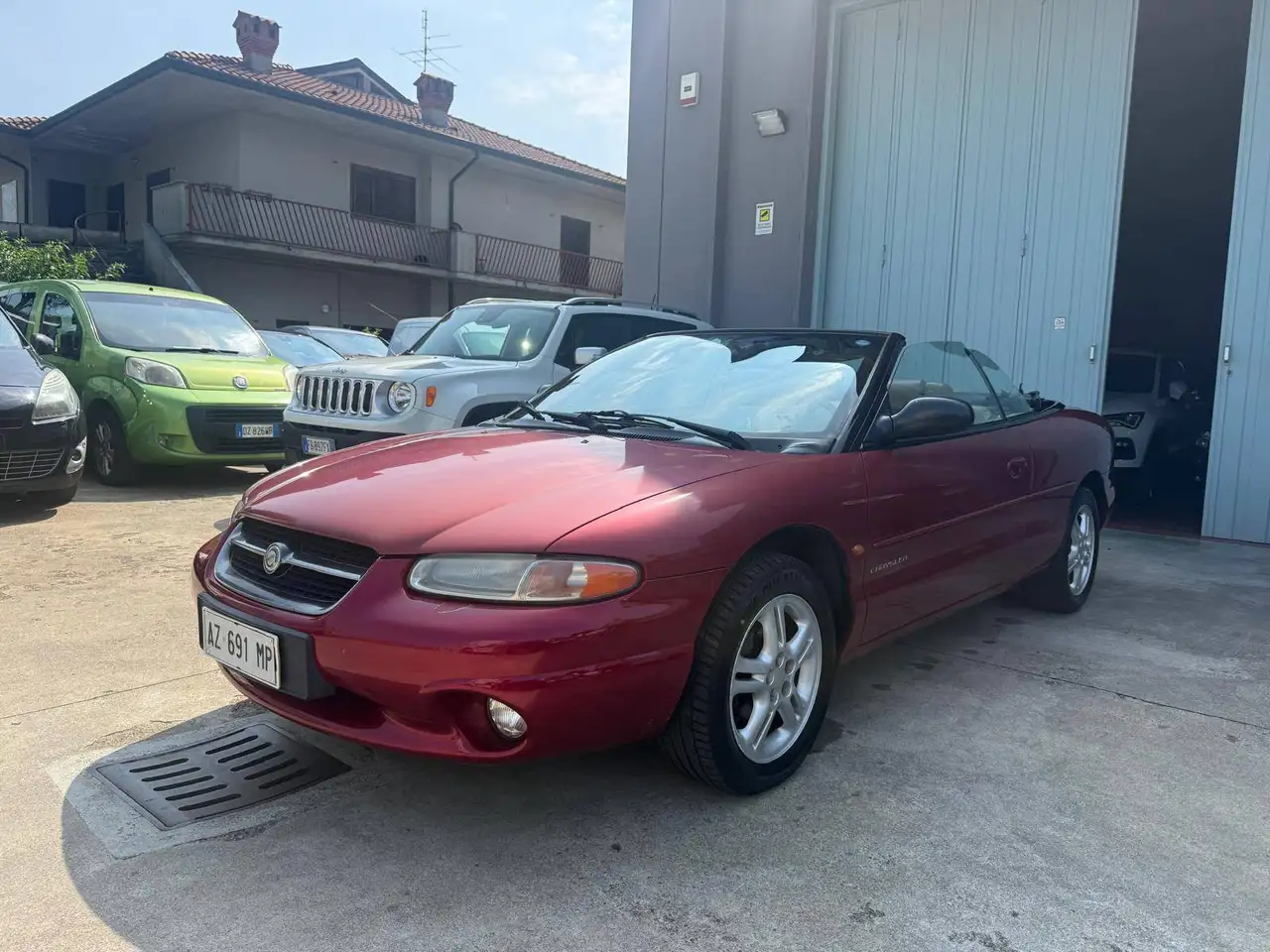 Chrysler Stratus Stratus/Cabrio/2.0/LX/1998 — photo 1 of 15
