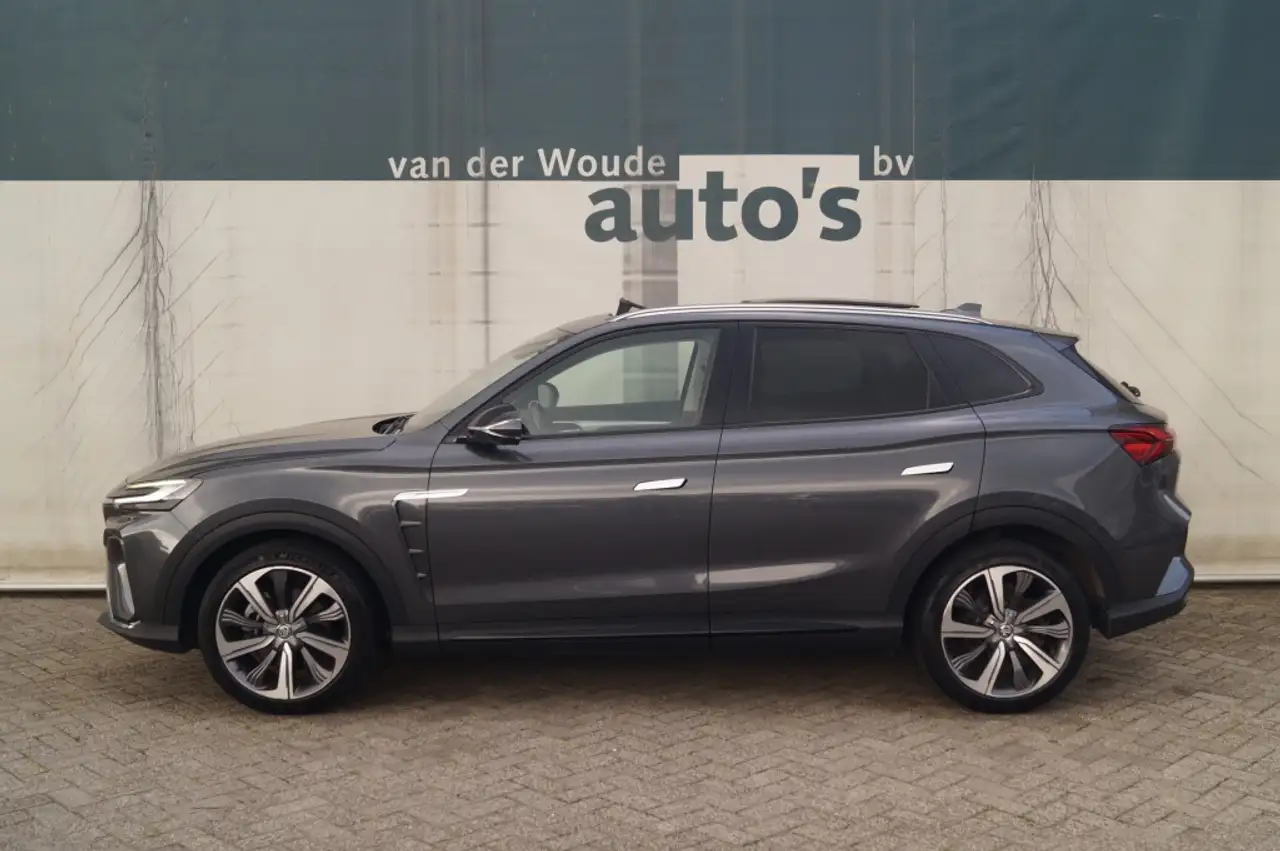 MG Marvel R Luxury 70 kWh -SOH92%-PANO-LEER-TREKHAAK- — photo 1 of 28