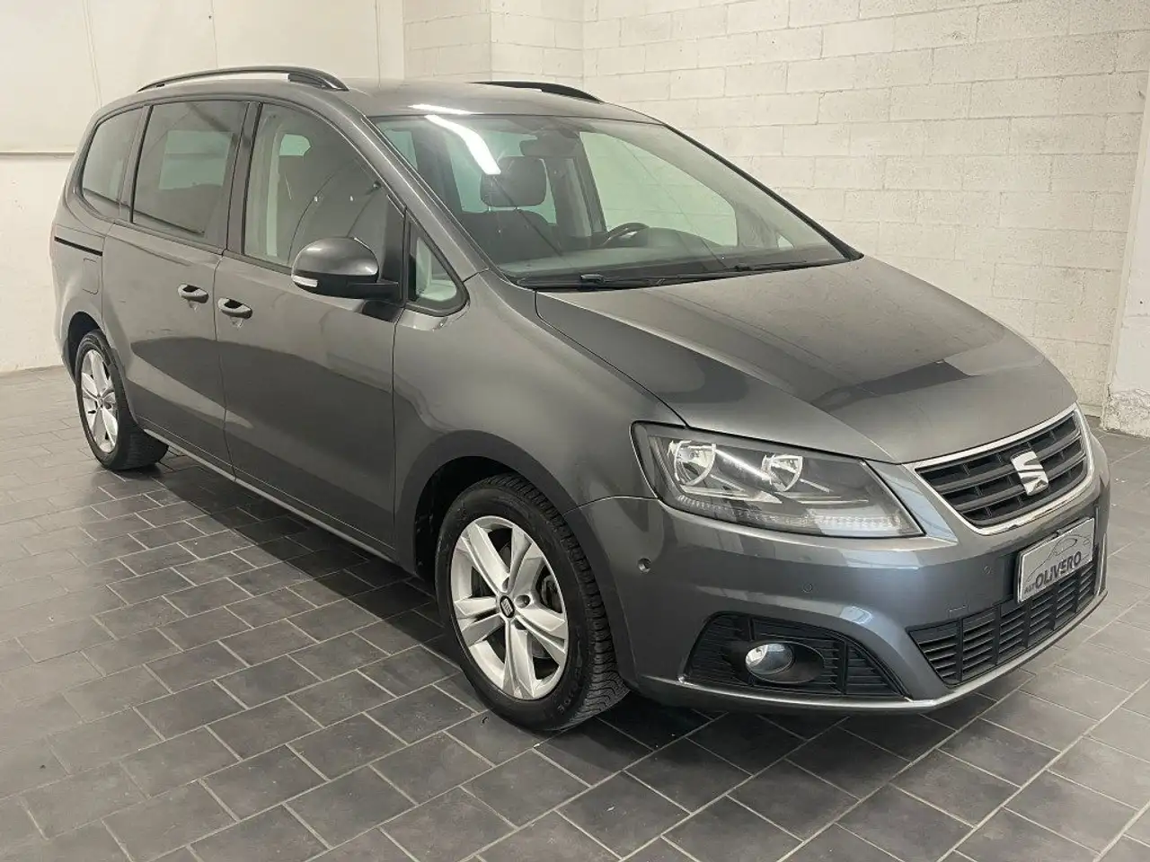SEAT Alhambra 2.0 TDI 150 CV CR DSG Style-7PTI — photo 1 of 15