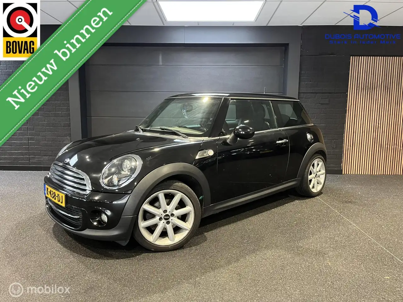MINI Cooper 3-Deurs 1.6 Cooper|Stoelverwarming|PDC|Climate|Cru — photo 1 of 18