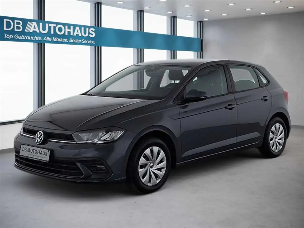 Volkswagen Polo Life 1.0 TSI — photo 1 of 15