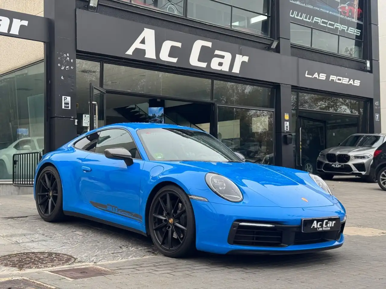 Porsche 911 Carrera T — photo 1 of 40
