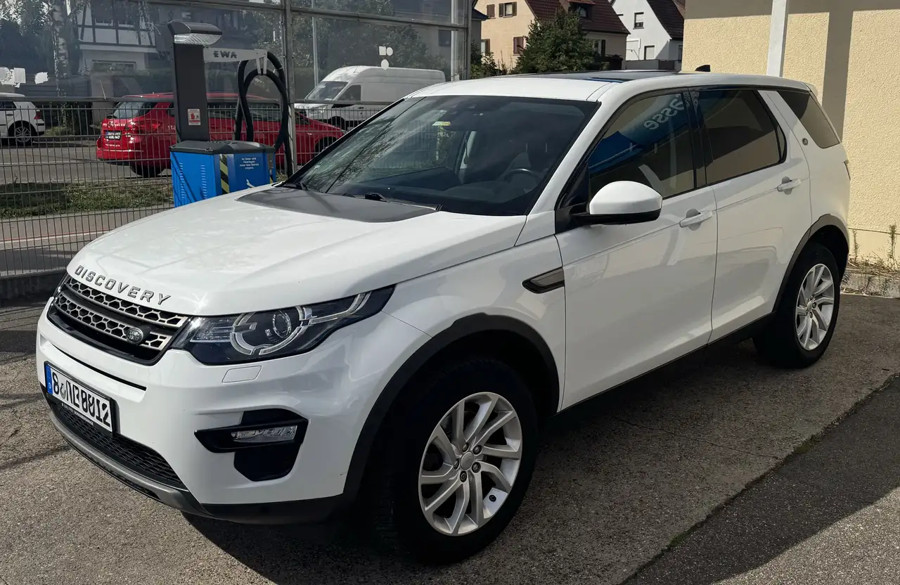 Land Rover Discovery Sport TD4 Aut. SE — photo 1 of 15