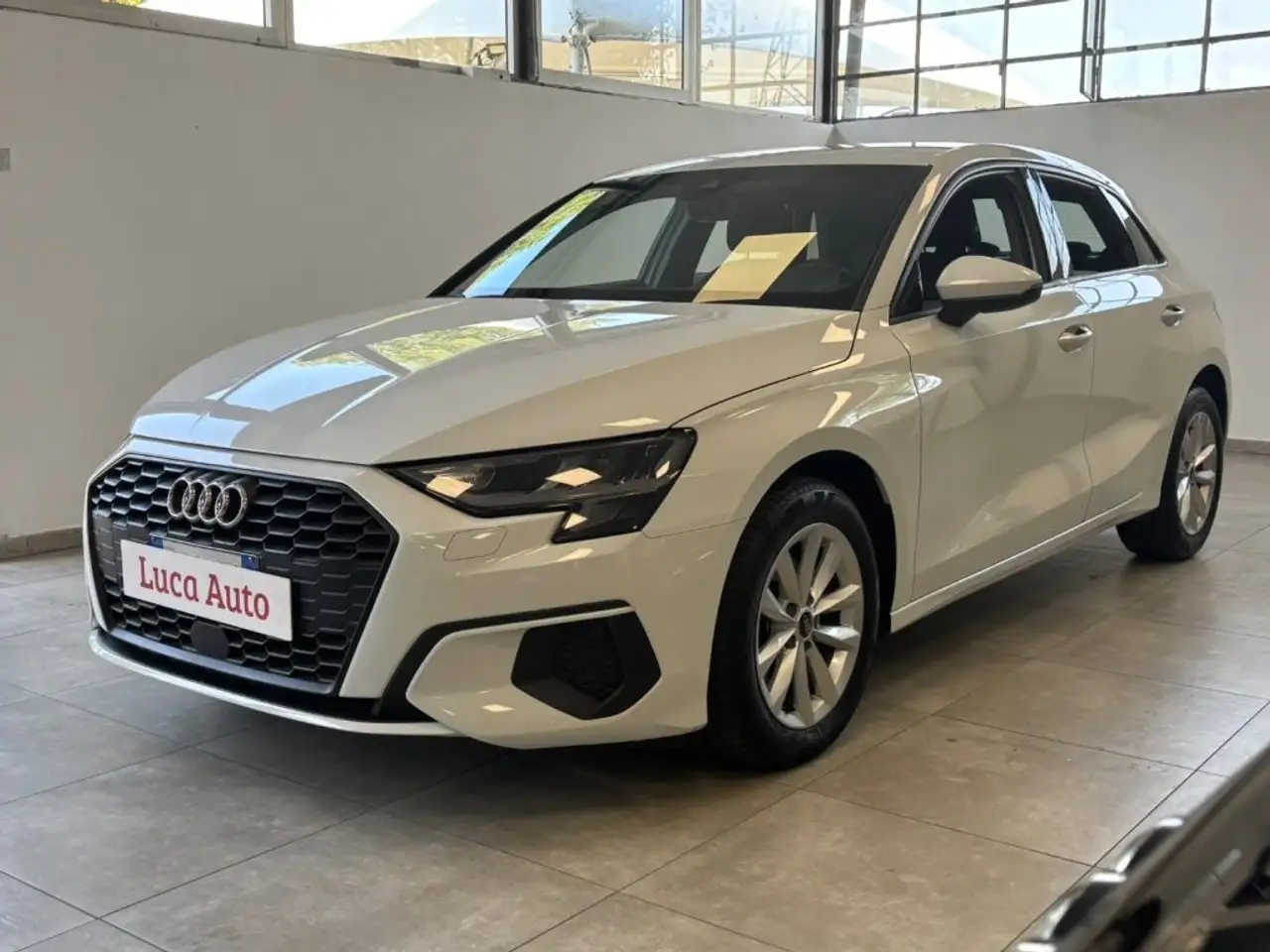 Audi A3 SPB 30 TDI S-tronic *UNICO PROP.*ITALIANA*NAVIGAT — photo 1 of 15