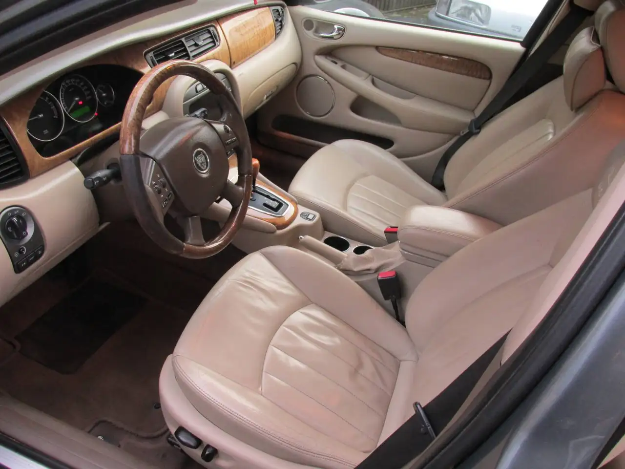2010 Jaguar X-Type 2.5 V6 Executive*OHNE TÜV/AU*NAVI*VIEL EXTRA, photograph 12