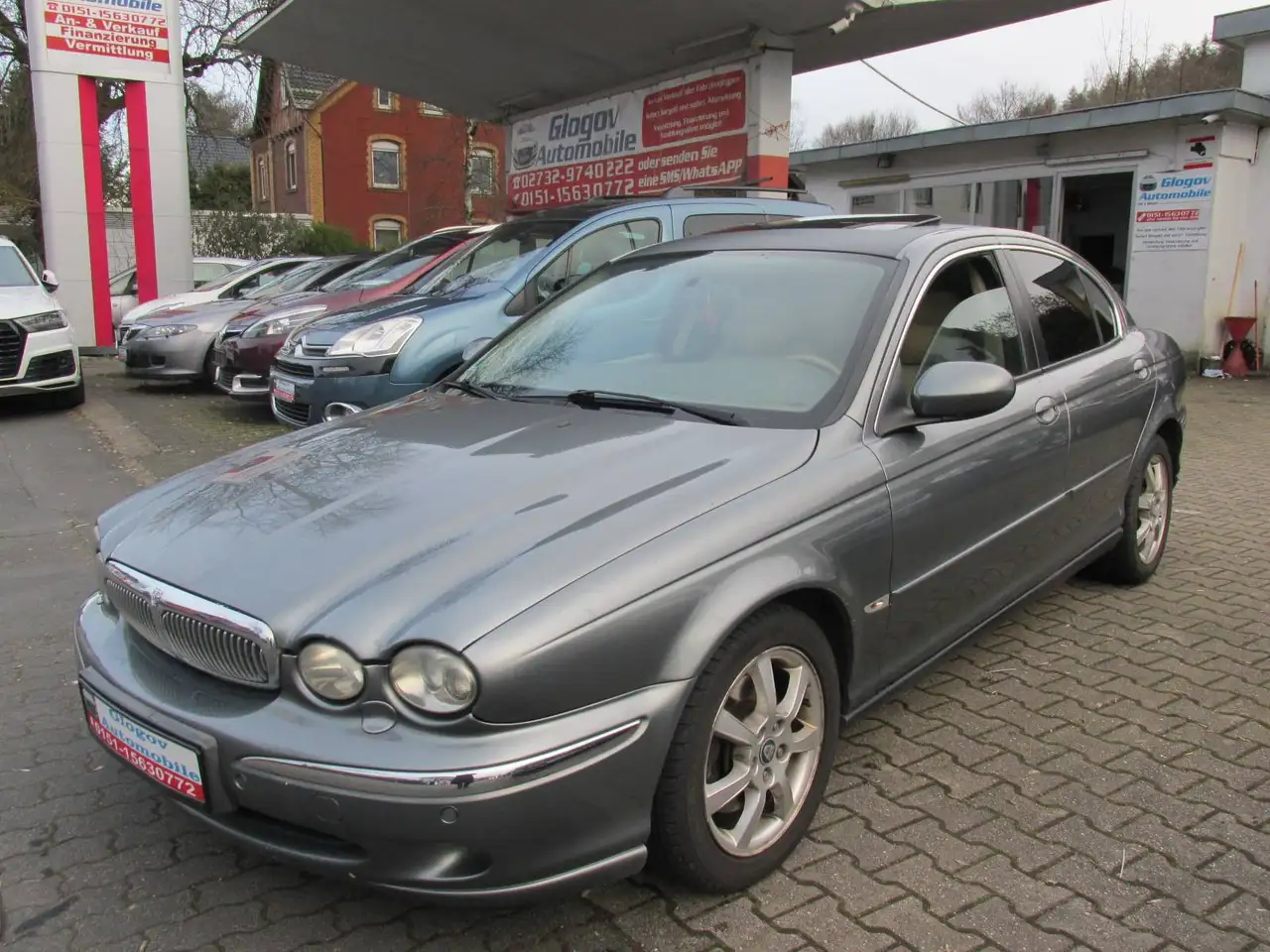 Jaguar X-Type 2.5 V6 Executive*OHNE TÜV/AU*NAVI*VIEL EXTRA — photo 1 of 40