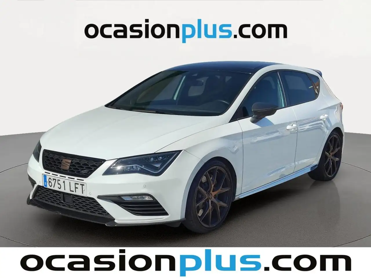 SEAT Leon 2.0 TSI S&S Cupra Carbon DSG7 290 — photo 1 of 10