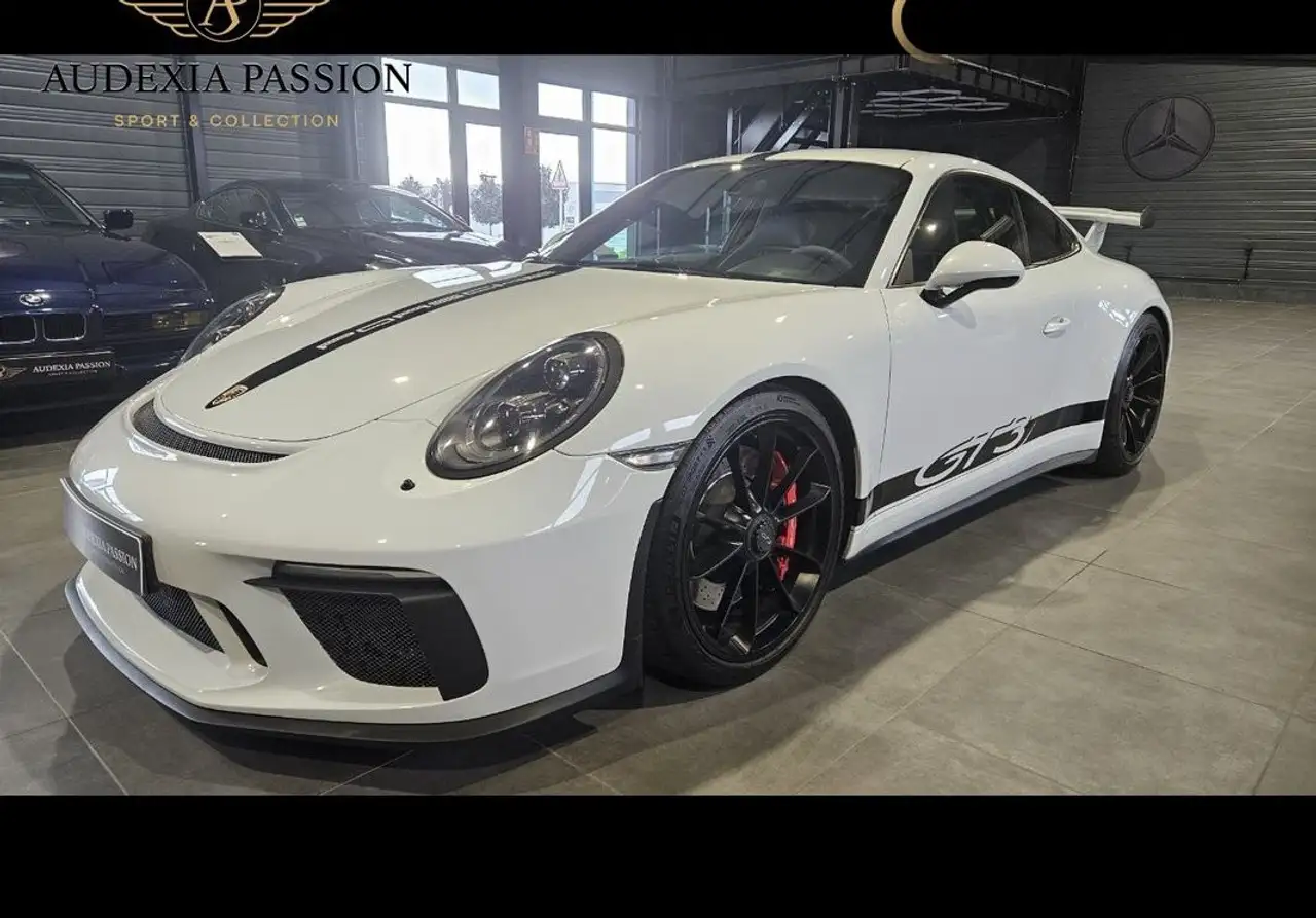 Porsche 911 GT3 4.0i PDK Pack Club Sport Echappement Cargraphic — photo 1 of 5