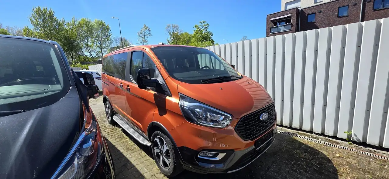 Ford Tourneo Custom 320 L1H1 VA Autm. Active AHK Camera Standheizung 9 — photo 1 of 15