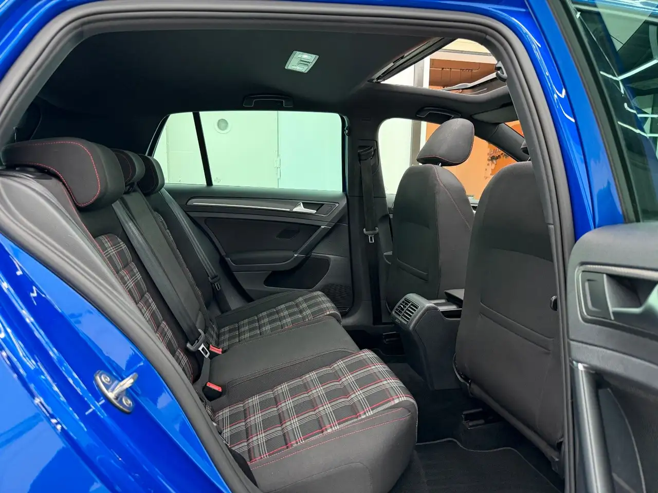 2019 Volkswagen Golf VII Lim. GTI Performance*PANORAMA*ACC, photograph 8