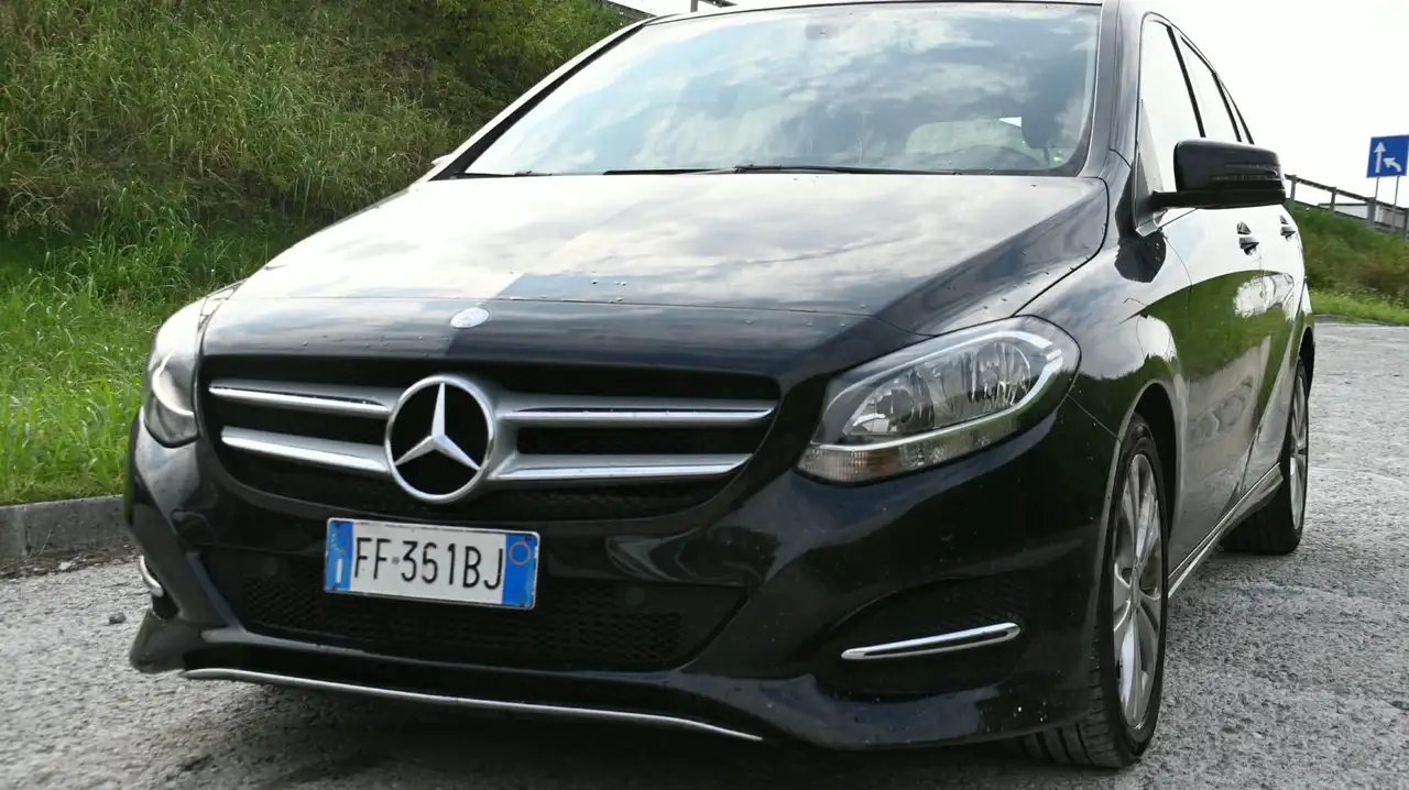 Mercedes-Benz B 180 Classe B - T246 d (cdi) — photo 1 of 15