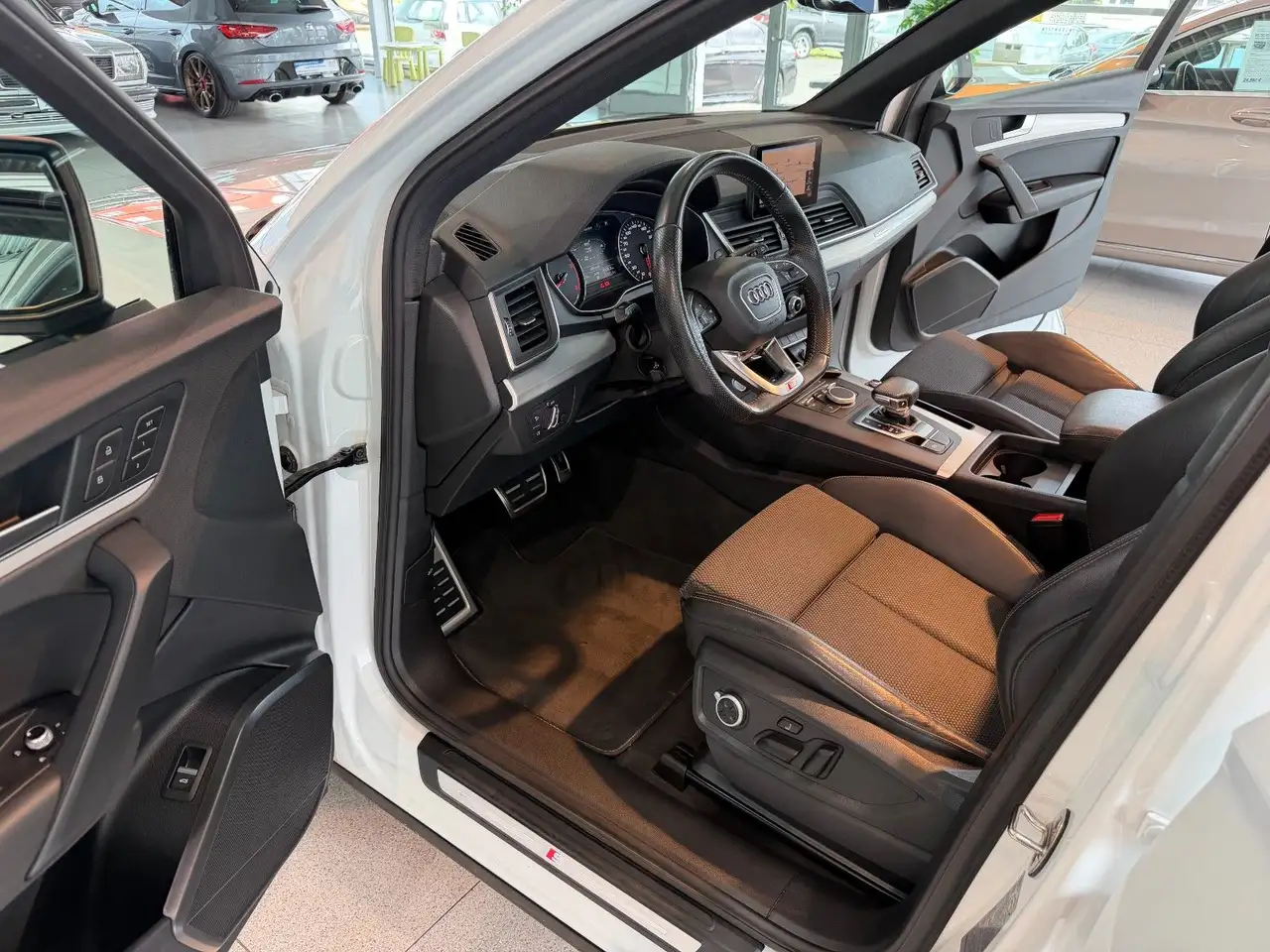 2019 Audi Q5 40 TDI quattro sport S-Line, photograph 12