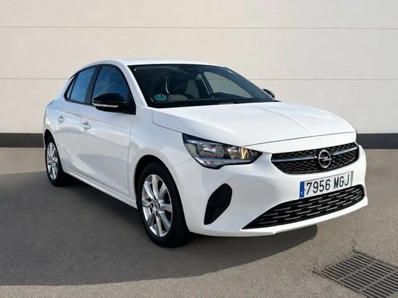 Opel Corsa 1.2 XEL S/S Edition 75 — photo 1 of 10