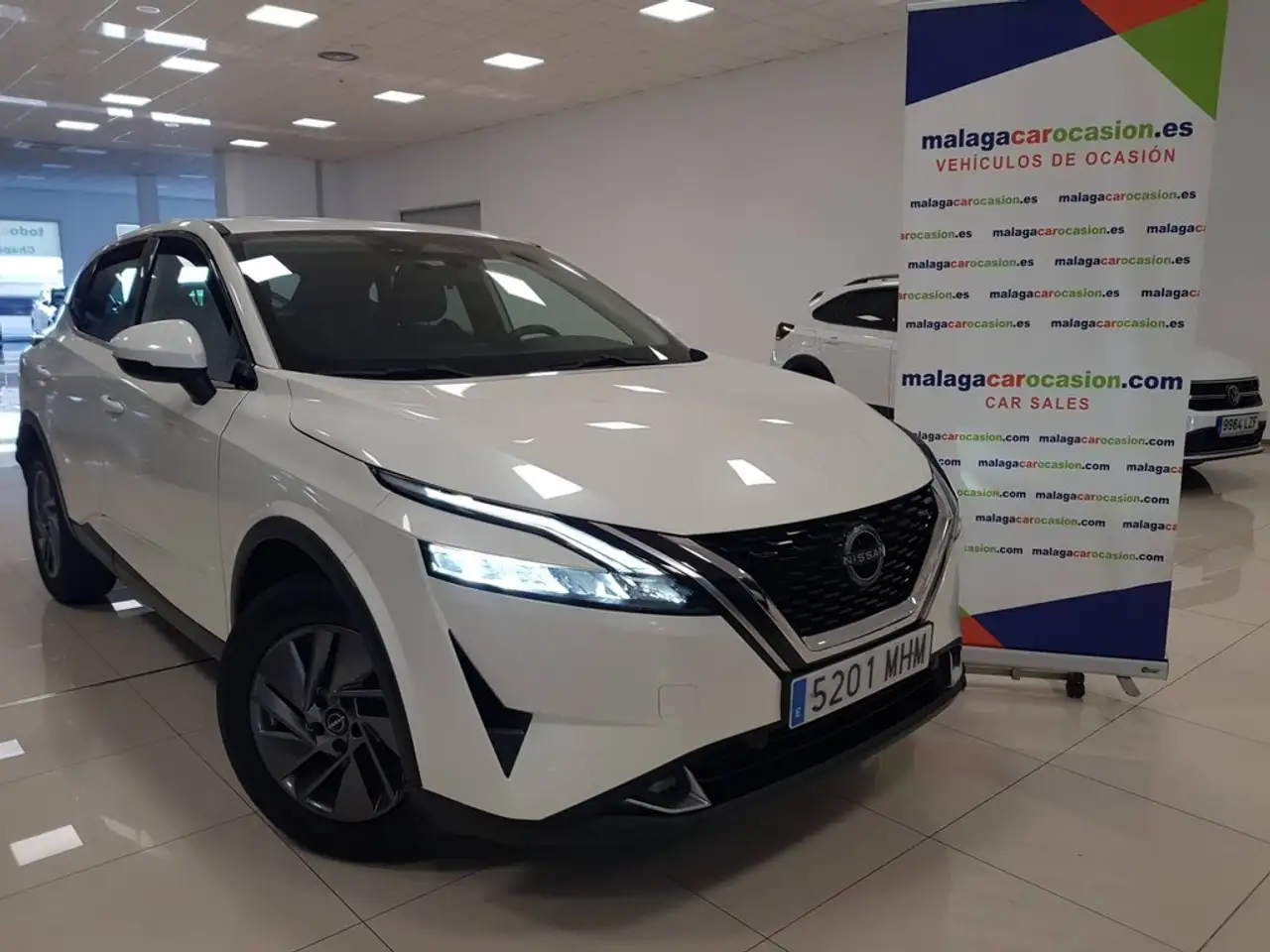 Nissan Qashqai DIG-T 103kW (140CV) mHEV 4x2 Acenta — photo 1 of 16