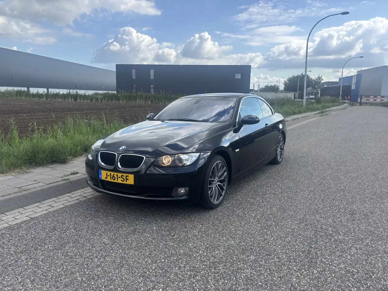 BMW 325 3-serie Cabrio 325i Handel of export. Injectie pro — photo 1 of 21
