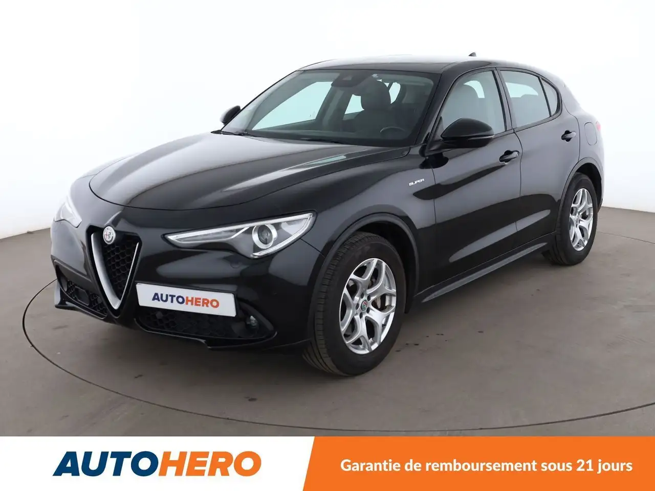 Alfa Romeo Stelvio 2.2 Diesel Super AT8 — photo 1 of 35