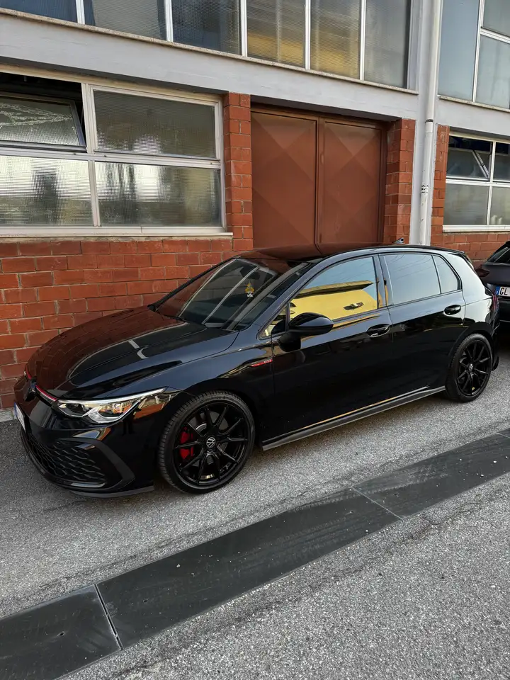 Volkswagen Golf GTI 2.0 tsi 245cv dsg — photo 1 of 5