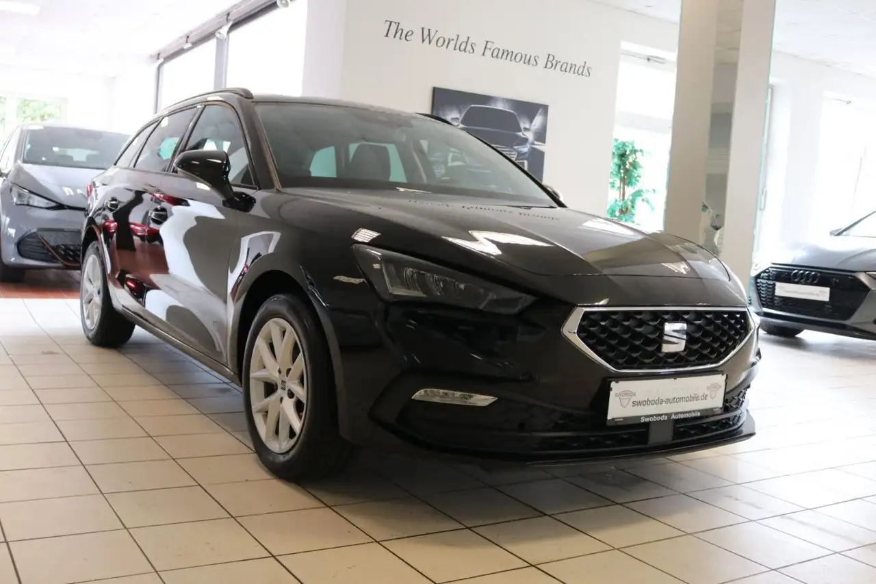 2022 SEAT Leon Sportstourer Style LED Lane SHZ DAB+, photograph 9