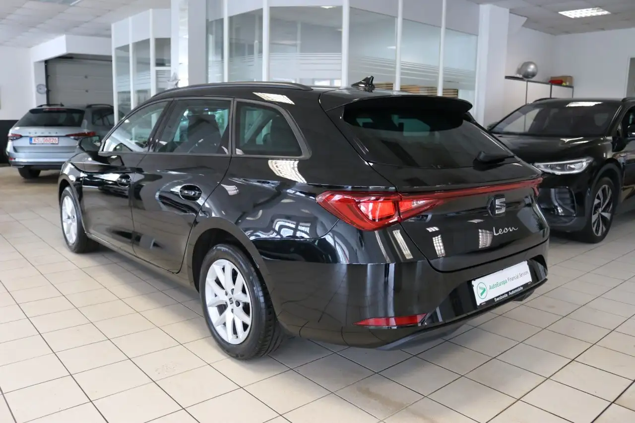 2022 SEAT Leon Sportstourer Style LED Lane SHZ DAB+, photograph 11