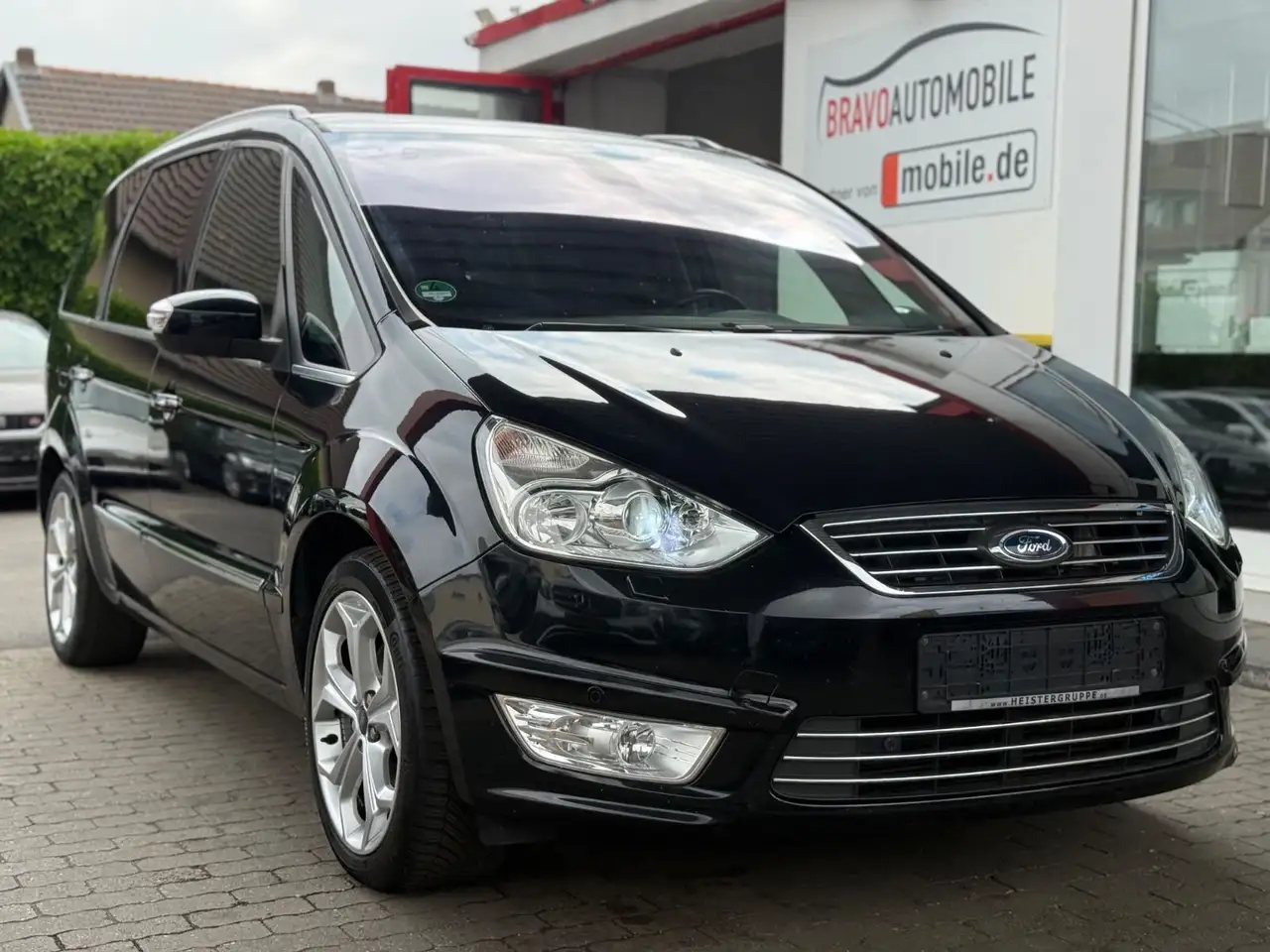 Ford Galaxy Titanium Aut. XNON/NAVI/SHZ/PDC/AHK/BT — photo 1 of 15