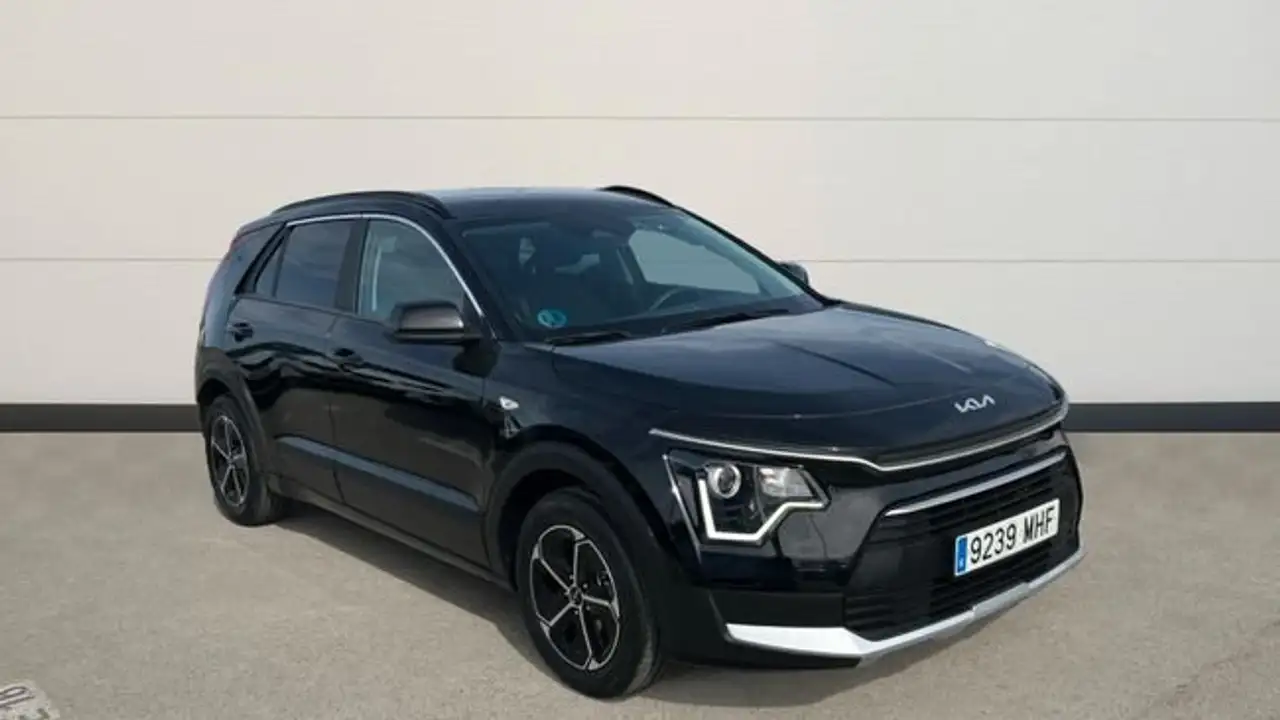 Kia Niro 1.6 GDI HEV CONCEPT 141 5P — photo 1 of 25
