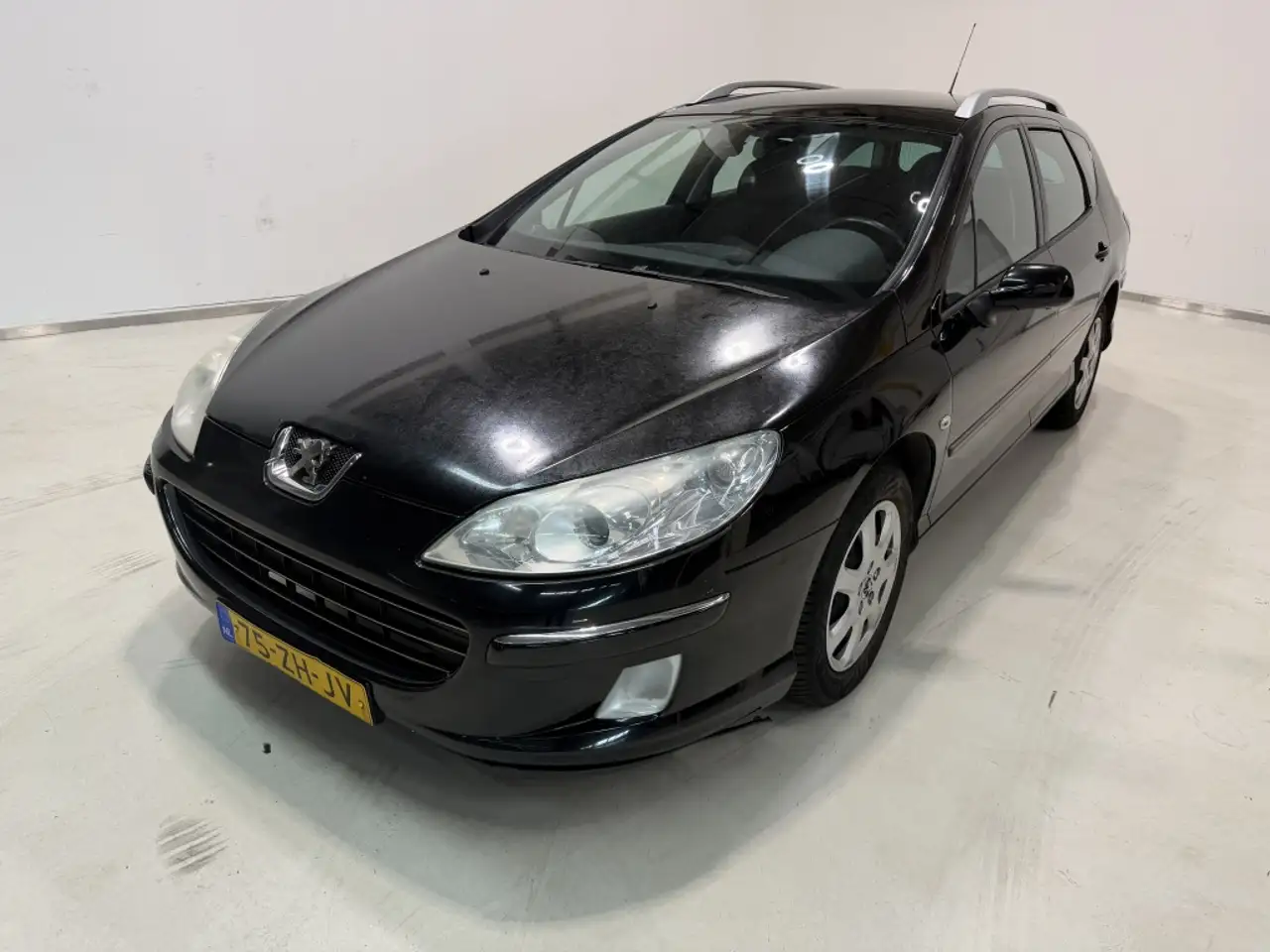 Peugeot 407 SW 2.0-16V ST Pack Business — photo 1 of 8